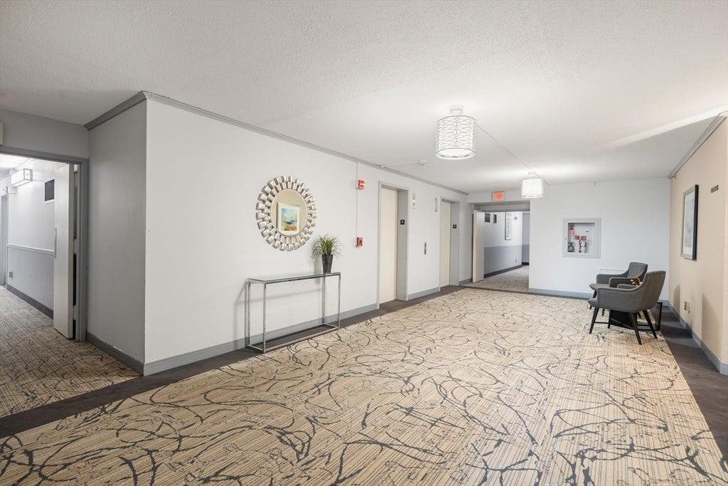 250 Hammond Pond Parkway 1105S