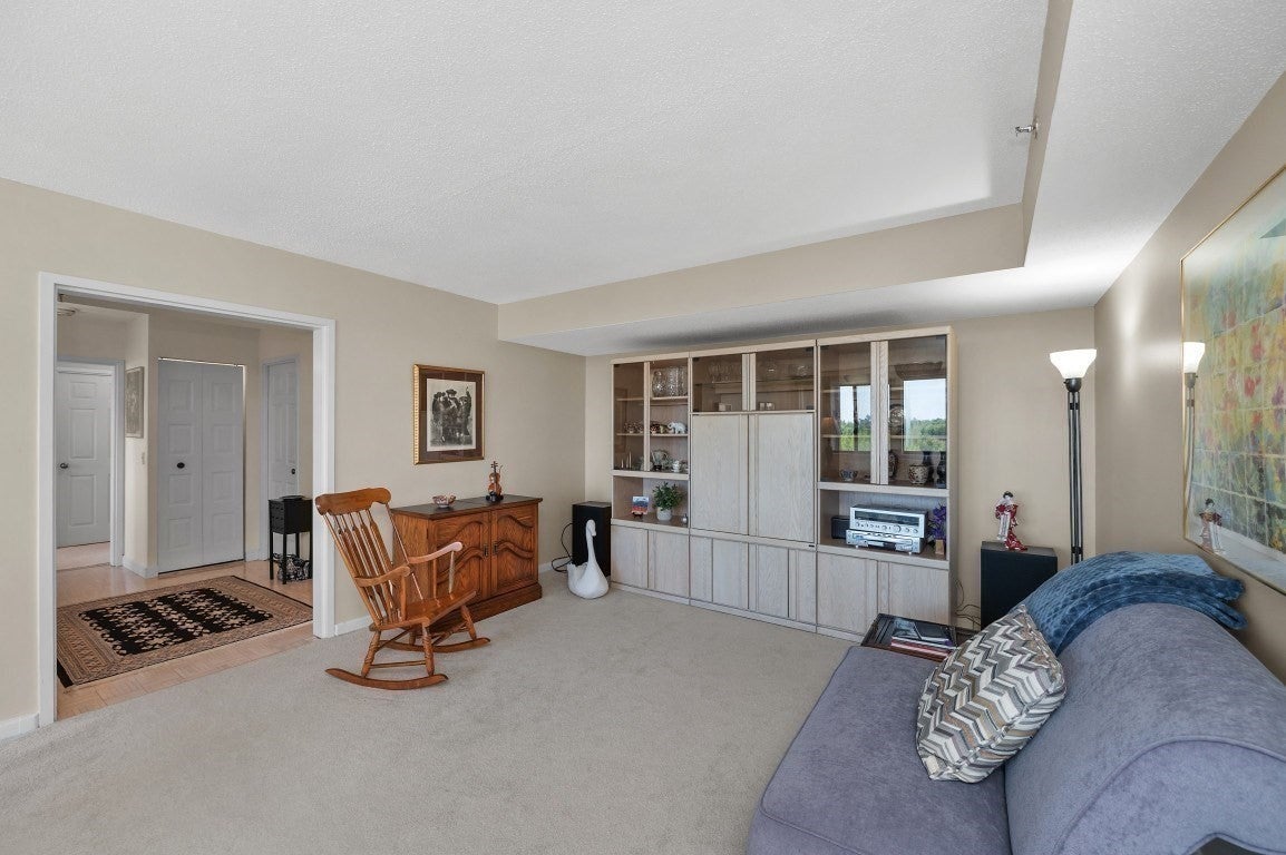 250 Hammond Pond Parkway 1105S, Newton, MA Photo #9