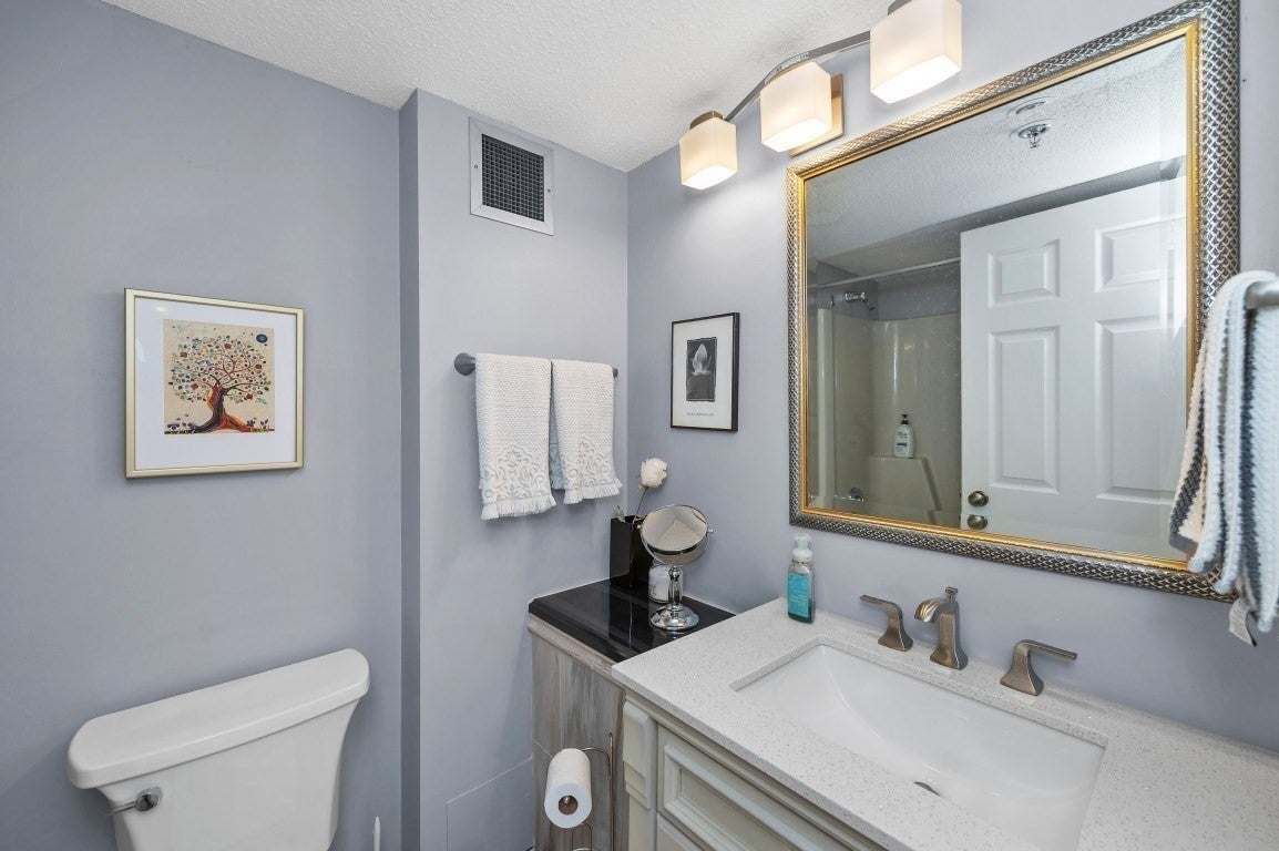 250 Hammond Pond Parkway 1105S, Newton, MA Photo #23