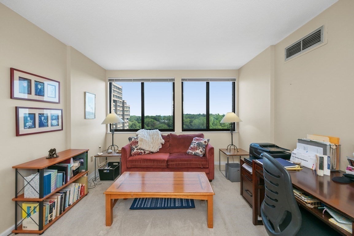250 Hammond Pond Parkway 1105S, Newton, MA Photo #17