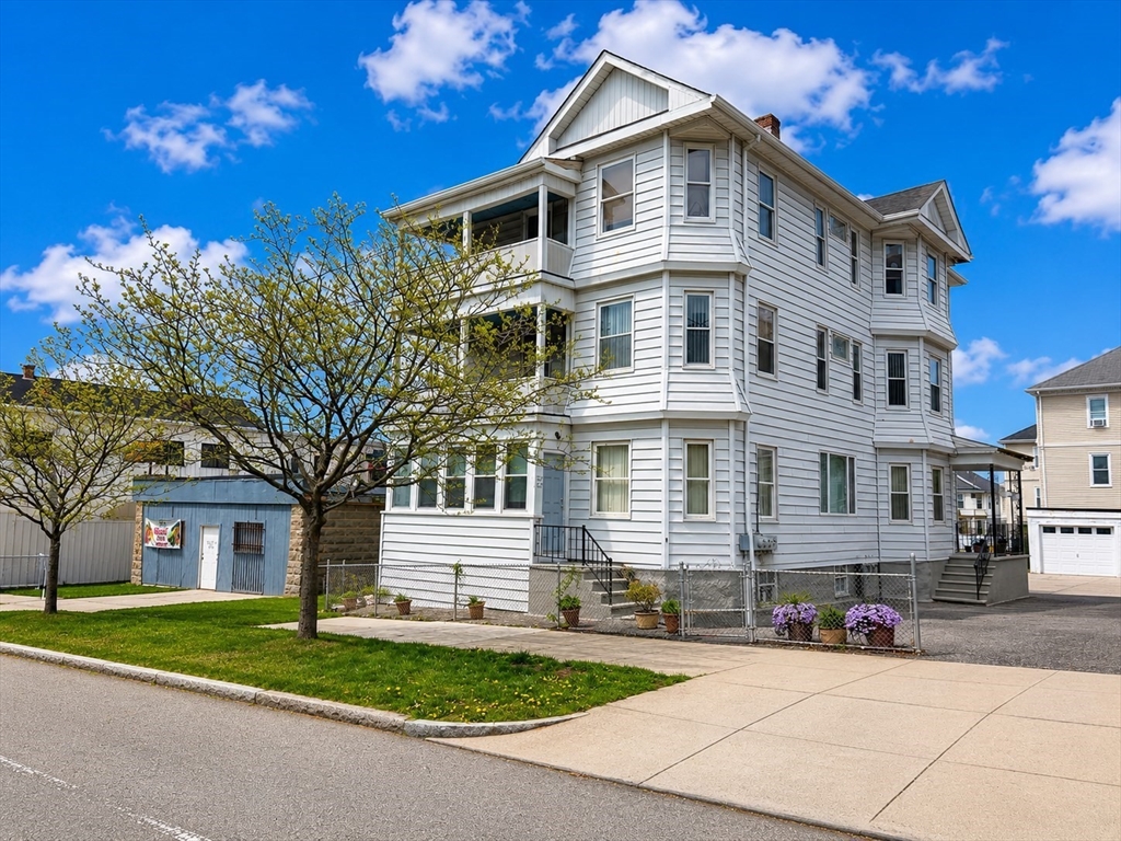 544-546 Plymouth Ave, Fall River, MA Photo #1