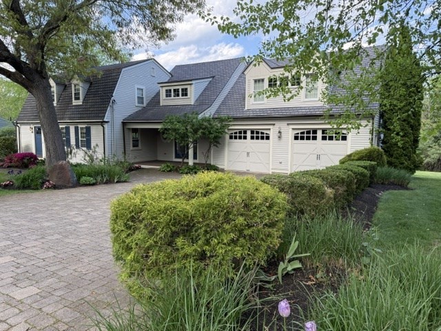 49 Cochato Rd