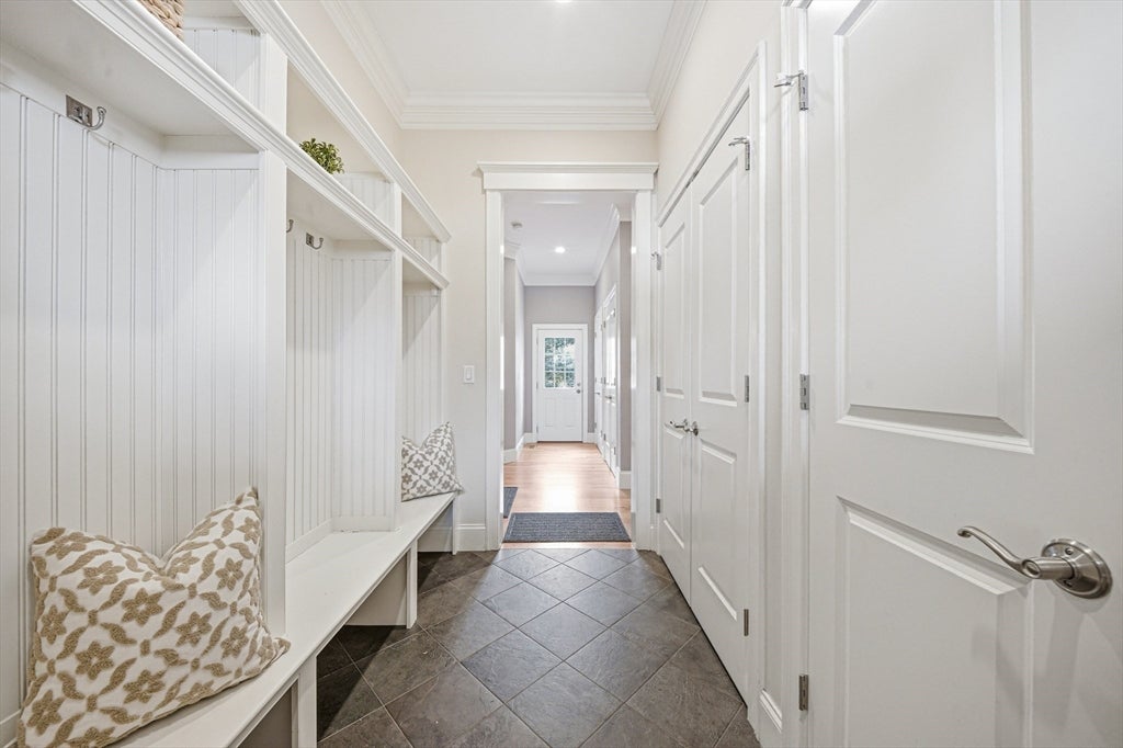 24 Normandy Rd, Lexington, MA, 24 Normandy Rd, Lexington, MA Photo #9
