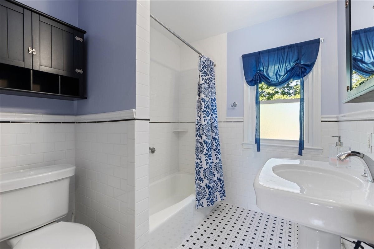 79 Menotomy Rd, Arlington, MA, 79 Menotomy Rd, Arlington, MA Photo #20