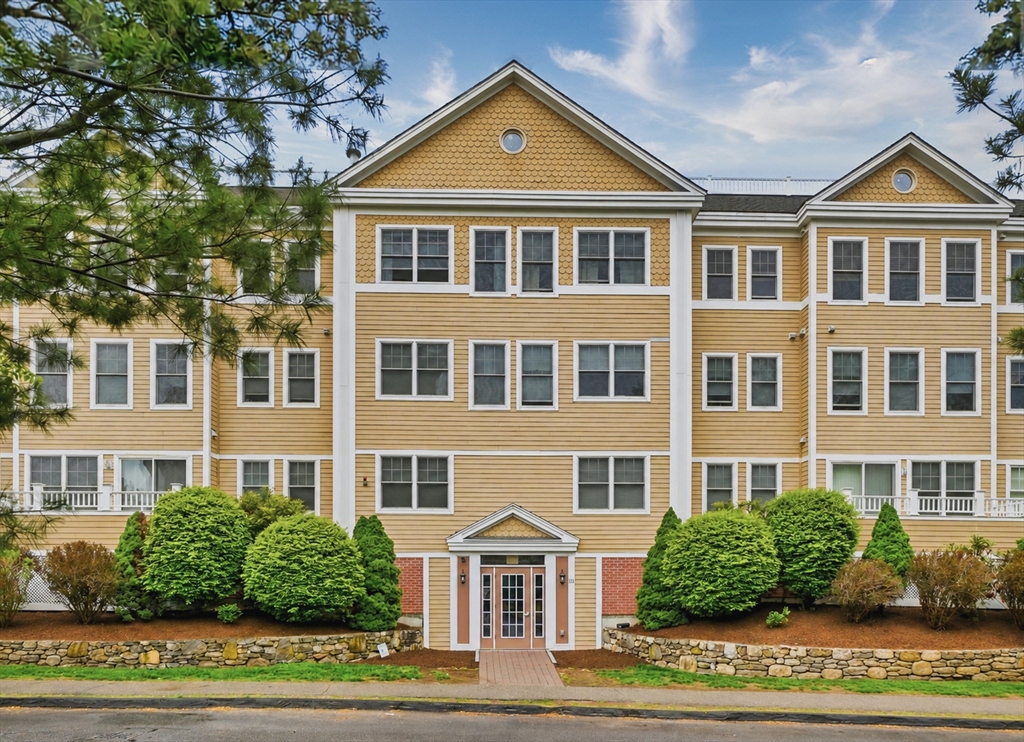 Photo of 11 Cheriton Rd, Boston, MA