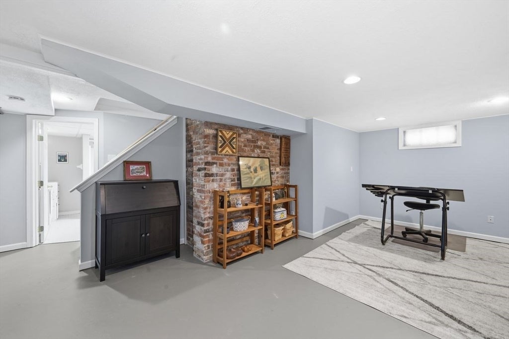 34 Harwich Road, West Springfield, MA, 34 Harwich Road, West Springfield, MA Photo #26