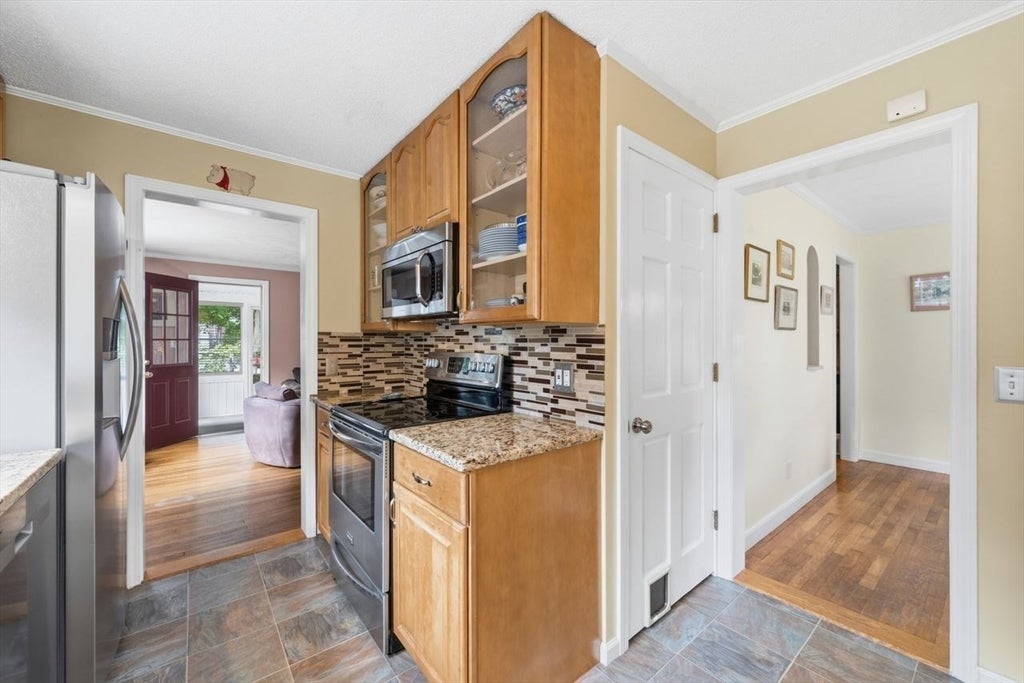 34 Harwich Road, West Springfield, MA, 34 Harwich Road, West Springfield, MA Photo #12