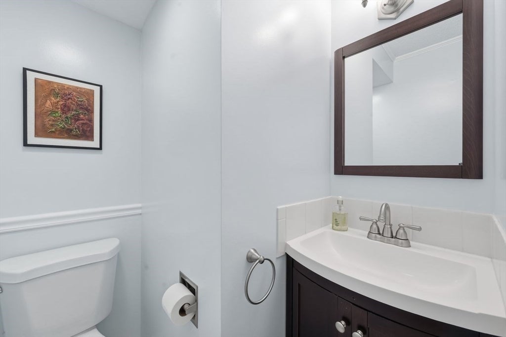 34 Harwich Road, West Springfield, MA, 34 Harwich Road, West Springfield, MA Photo #13