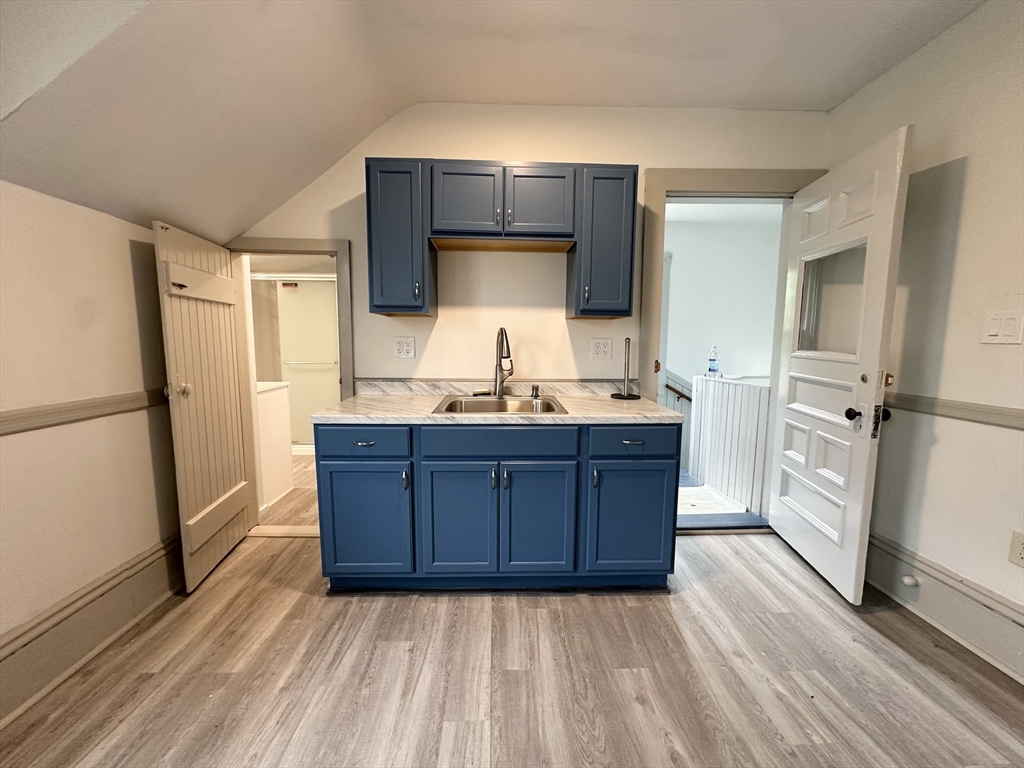 26 Glenhaven Ave 2