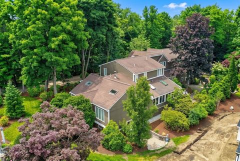 Photo of 129 Pearl Street, Burlington, MA 01803 (MLS # 73549444)