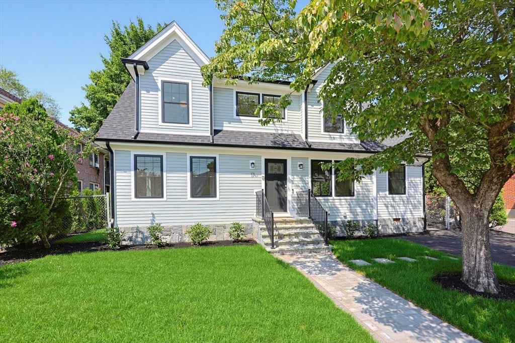 Photo of 17 Kilburn Road, Newton, MA