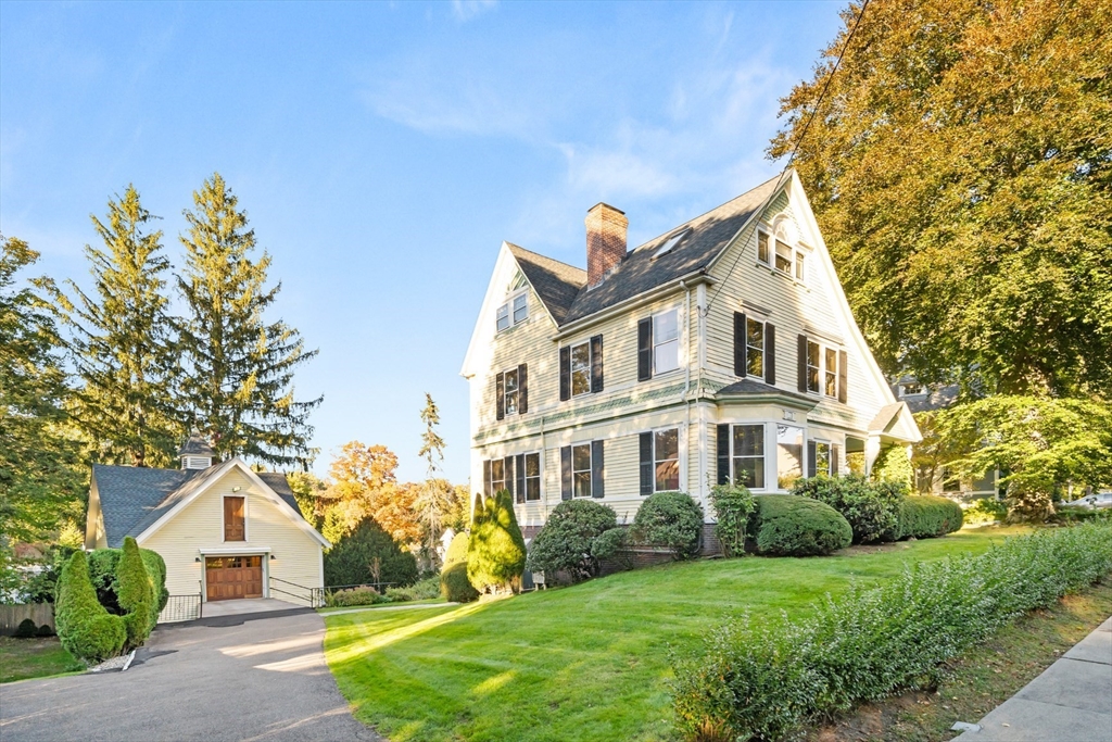 15 Wildwood Street