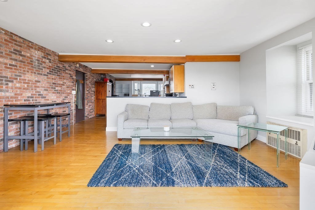 16 Beacon St 20