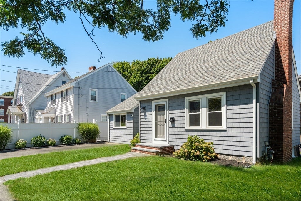 36 Russell St, Quincy, MA, 36 Russell St, Quincy, MA Photo #2