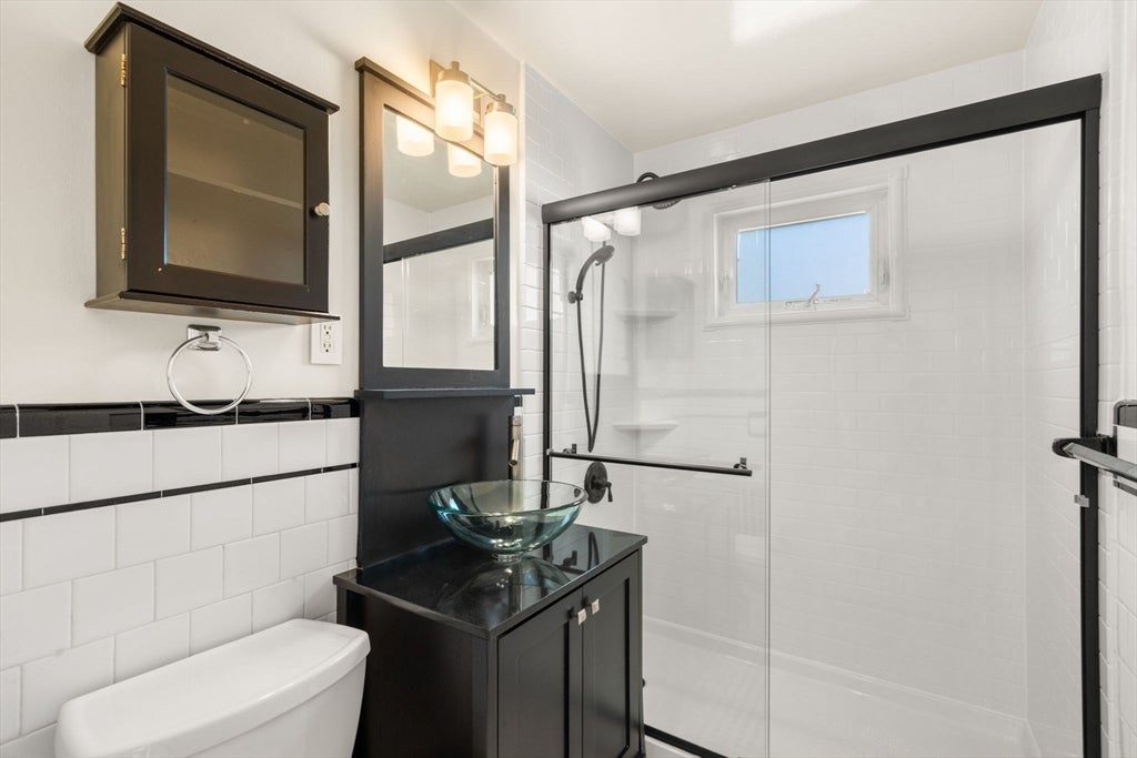 36 Russell St, Quincy, MA, 36 Russell St, Quincy, MA Photo #11