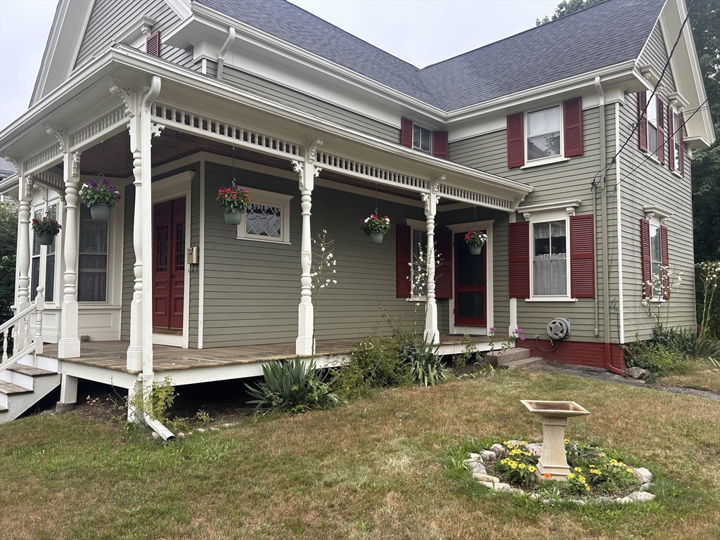 92 Vine Street