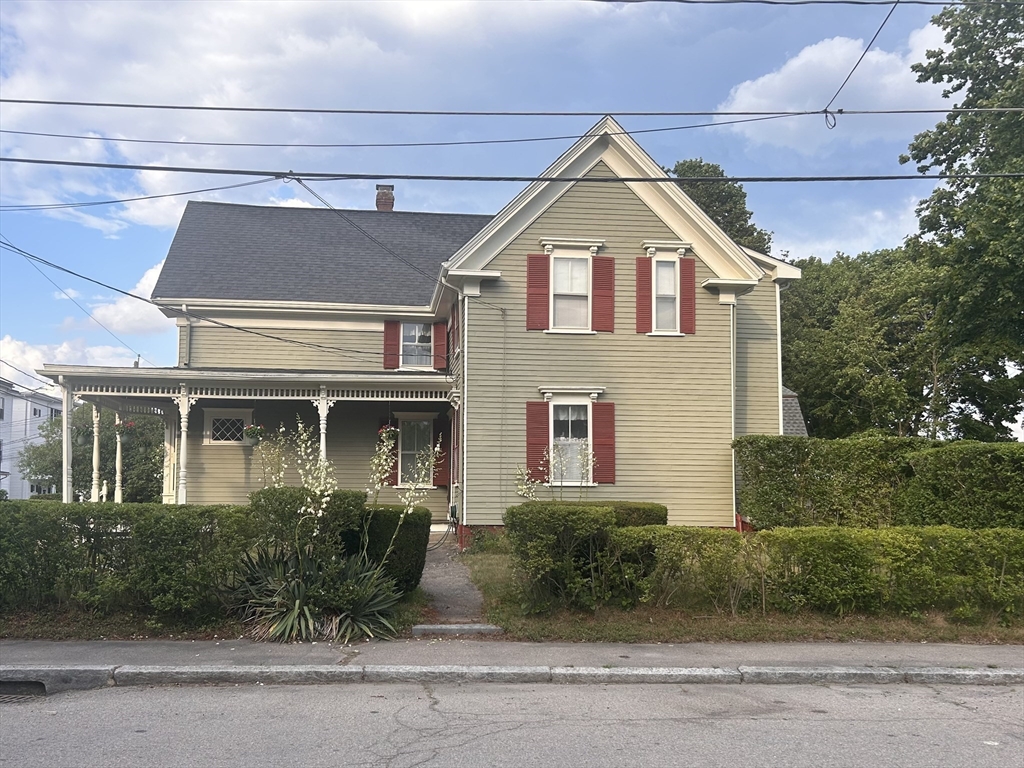 92 Vine Street