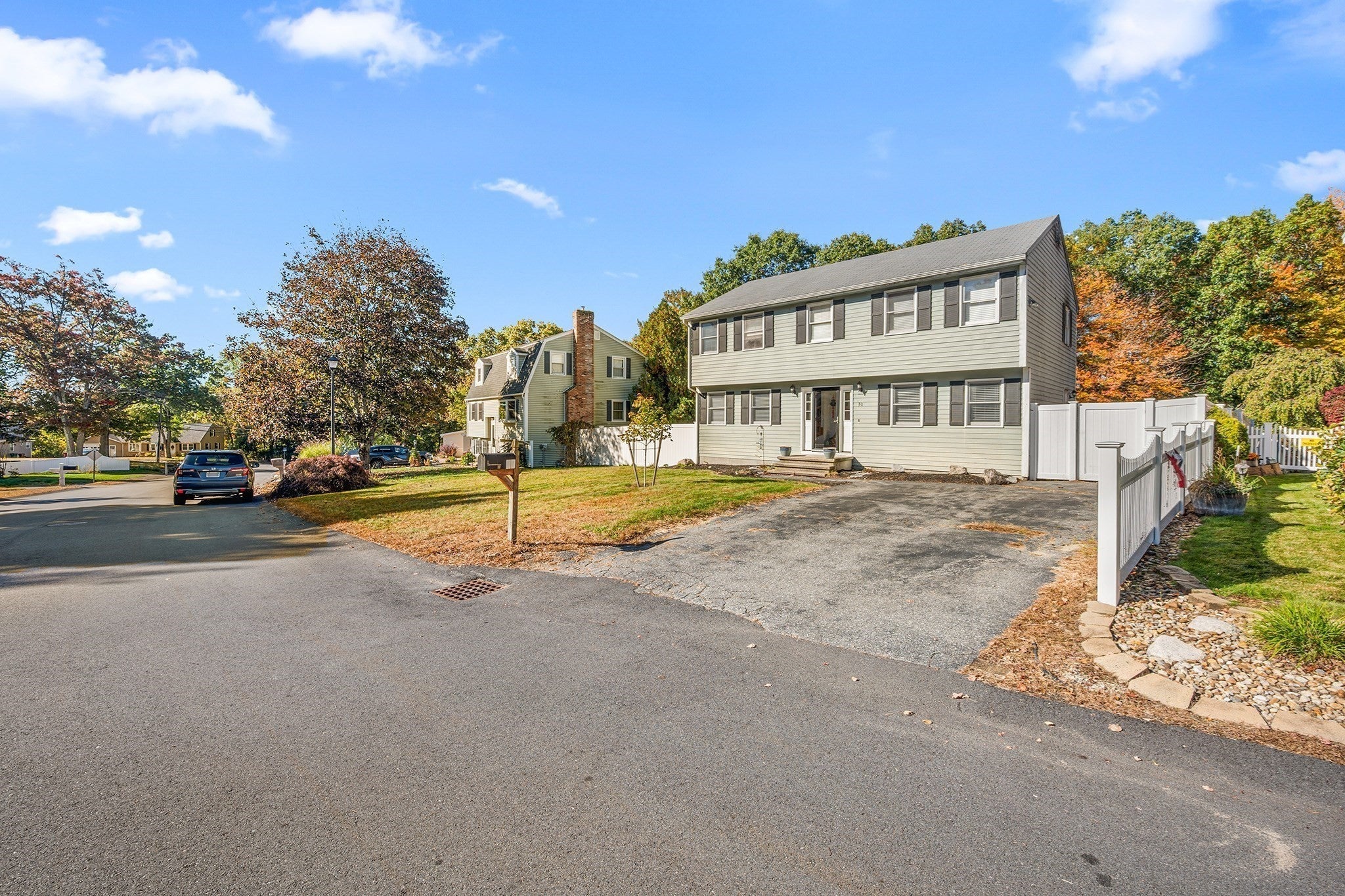 30 Constance Dr, Lowell, MA, 30 Constance Dr, Lowell, MA Photo #32