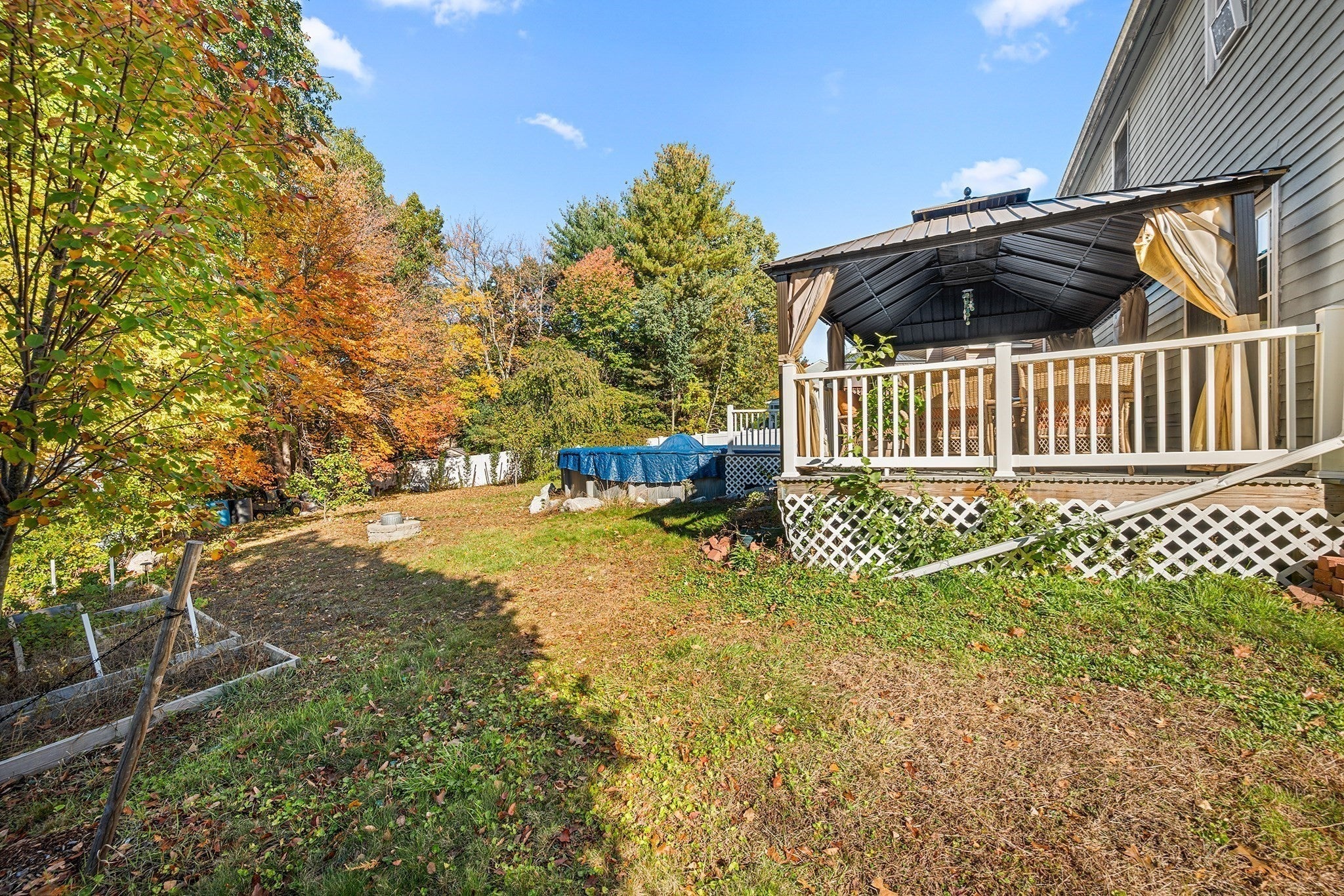 30 Constance Dr, Lowell, MA, 30 Constance Dr, Lowell, MA Photo #34