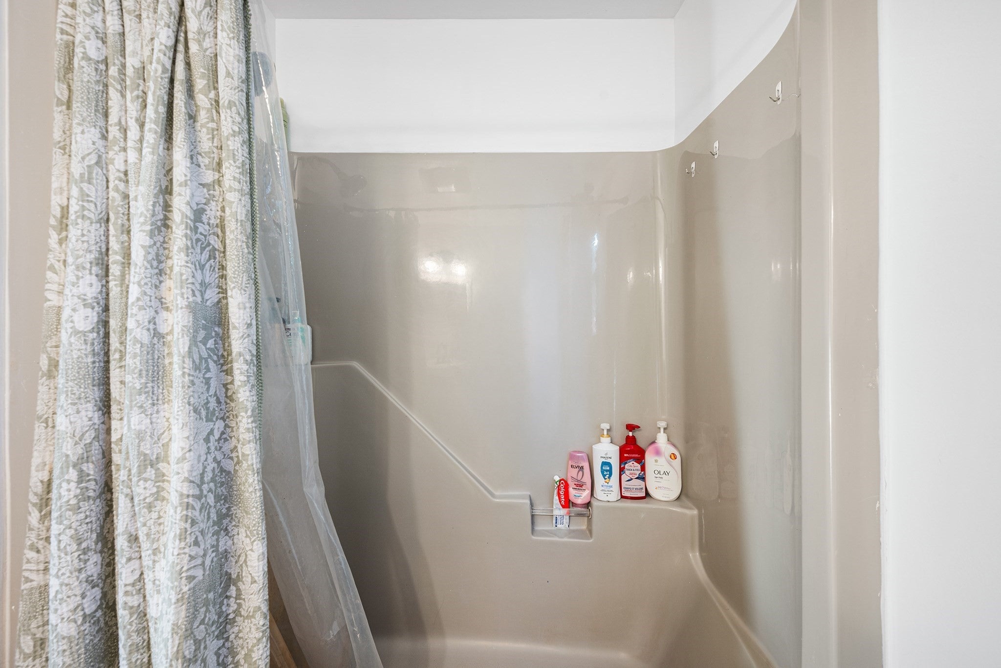 30 Constance Dr, Lowell, MA, 30 Constance Dr, Lowell, MA Photo #14