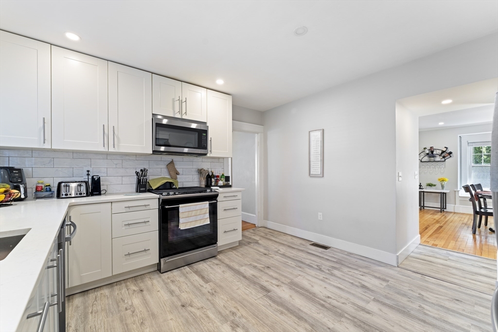 22 Frank St, Worcester, MA Photo #11