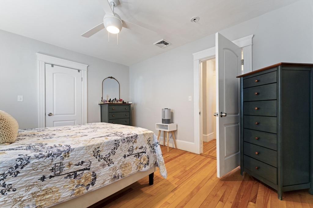 22 Frank St, Worcester, MA Photo #23