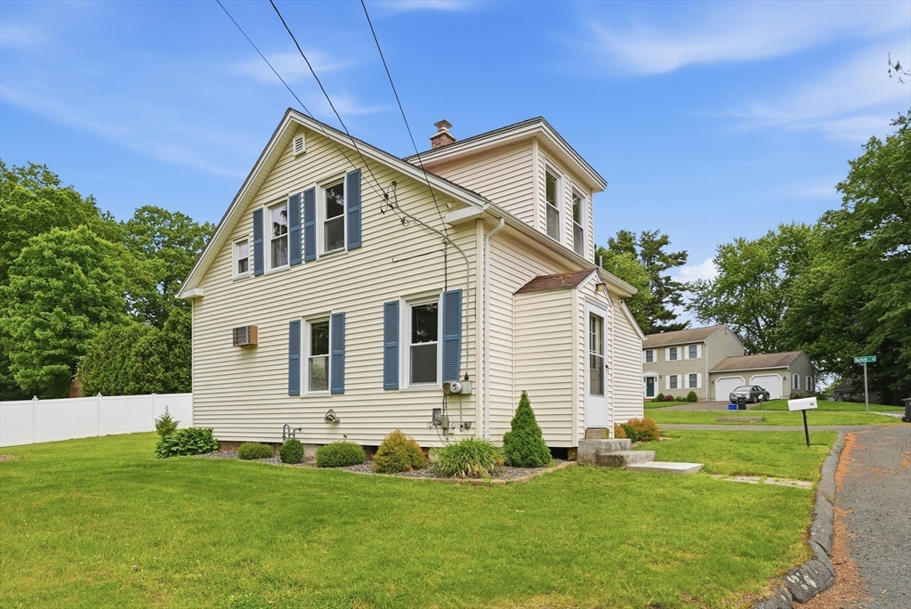 61 Saugus Ave