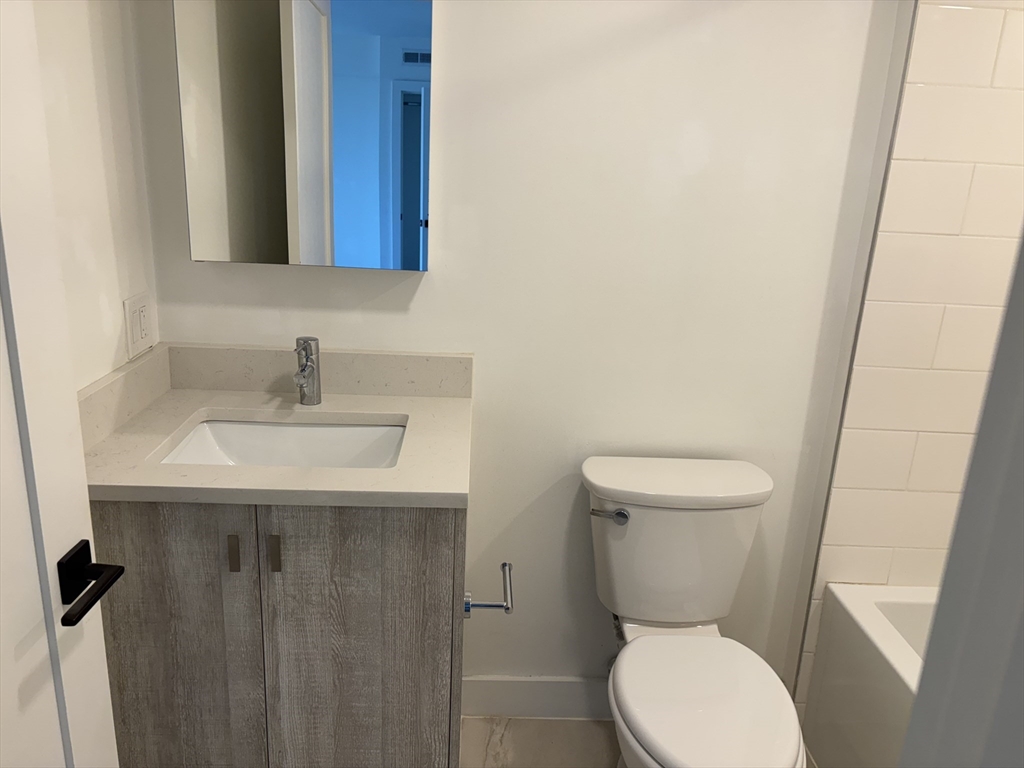 917 Bennington Street 310