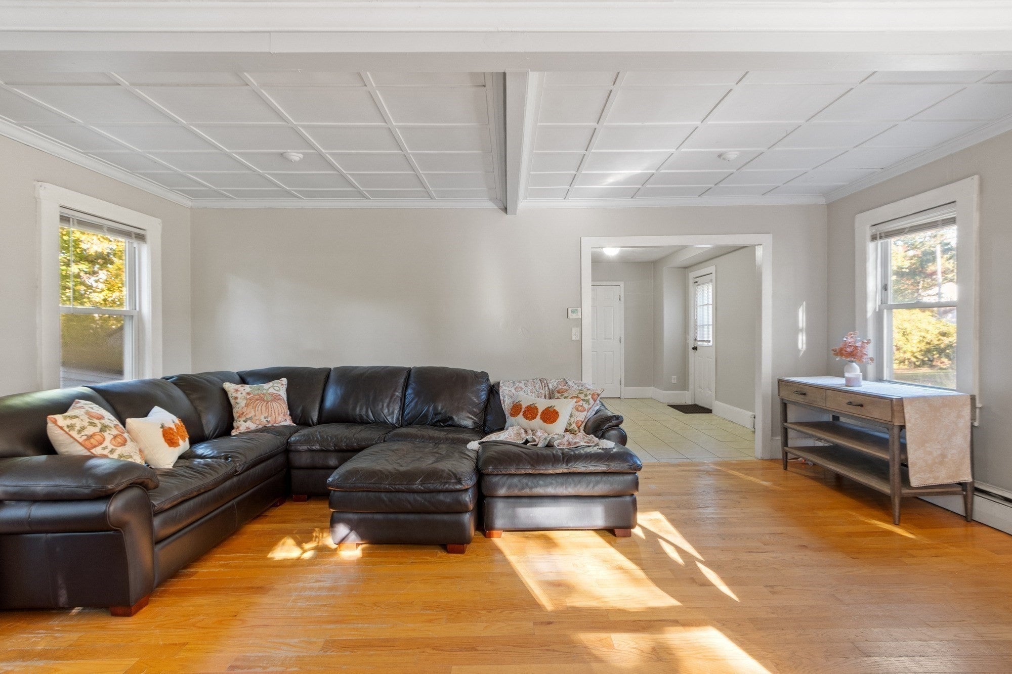 21 Roosevelt Rd, Tewksbury, MA, 21 Roosevelt Rd, Tewksbury, MA Photo #3