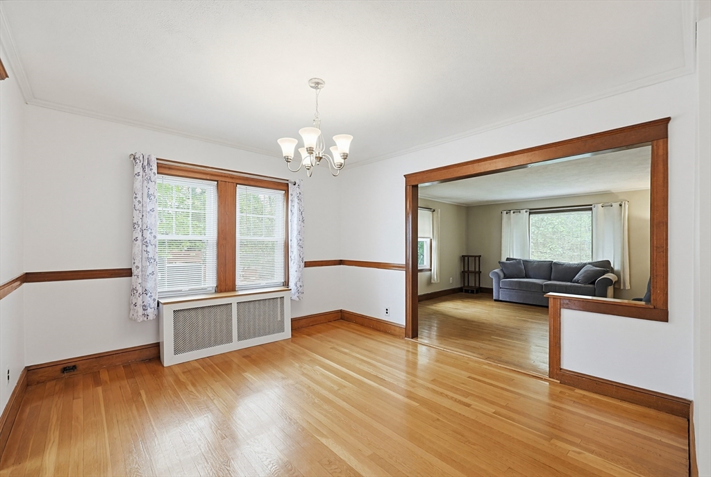 86 Hawthorne St, Boston, MA Photo #8