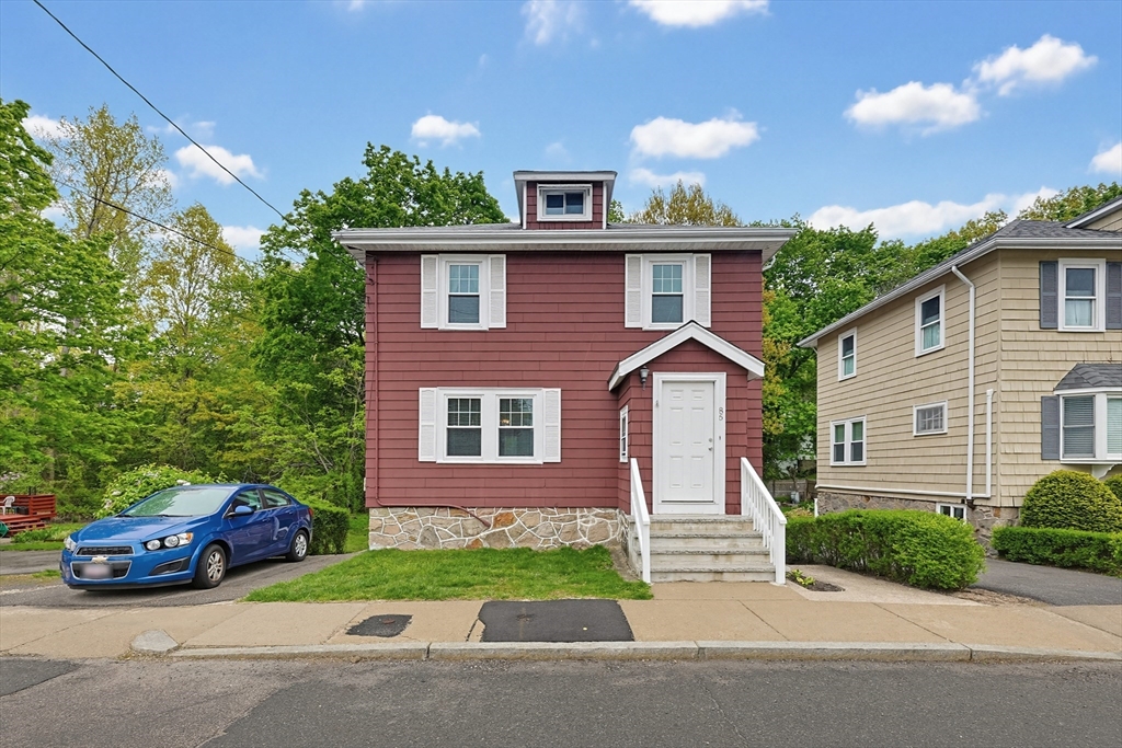 Photo of 86 Hawthorne St, Boston, MA