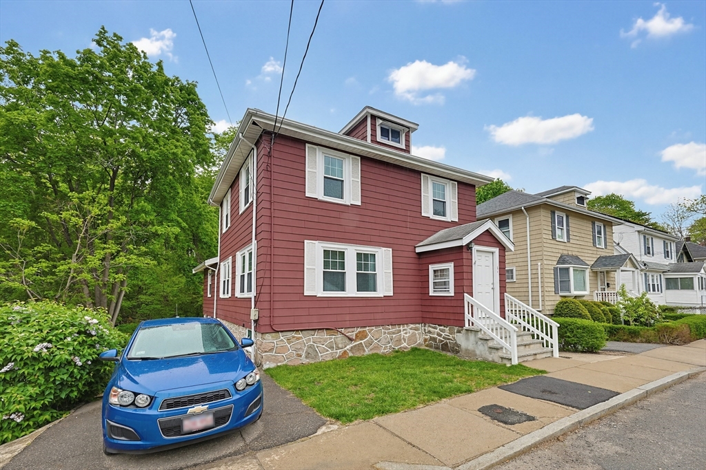 86 Hawthorne St, Boston, MA Photo #41