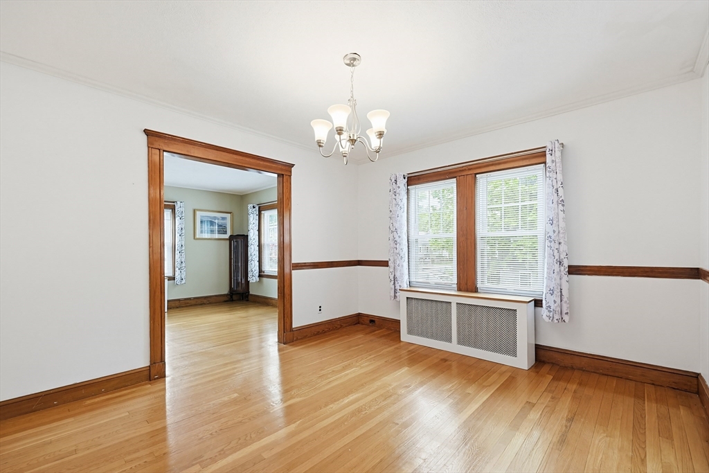 86 Hawthorne St, Boston, MA Photo #5