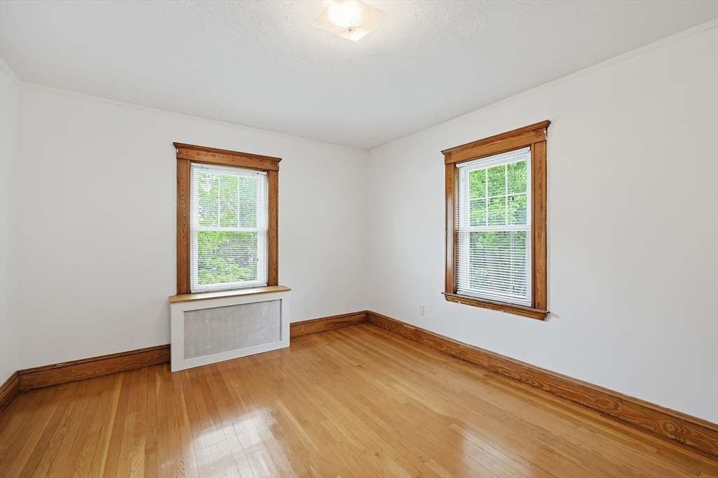 86 Hawthorne St, Boston, MA Photo #30