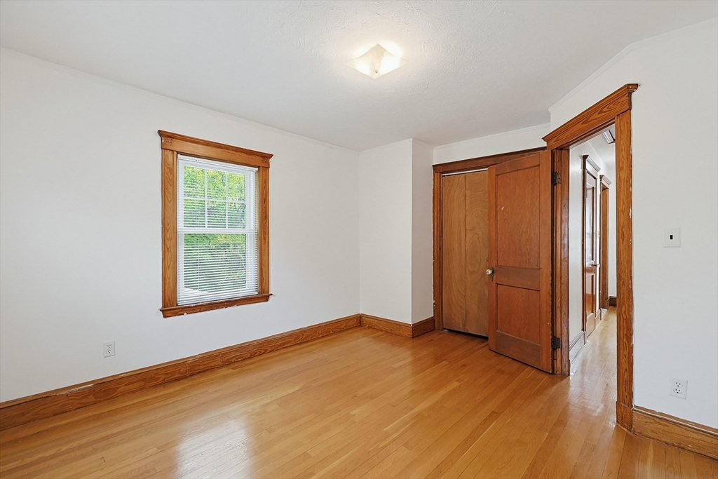 86 Hawthorne St, Boston, MA Photo #31