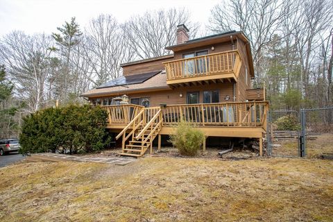 54 Seminole Ave Hubbardston MA 01452
