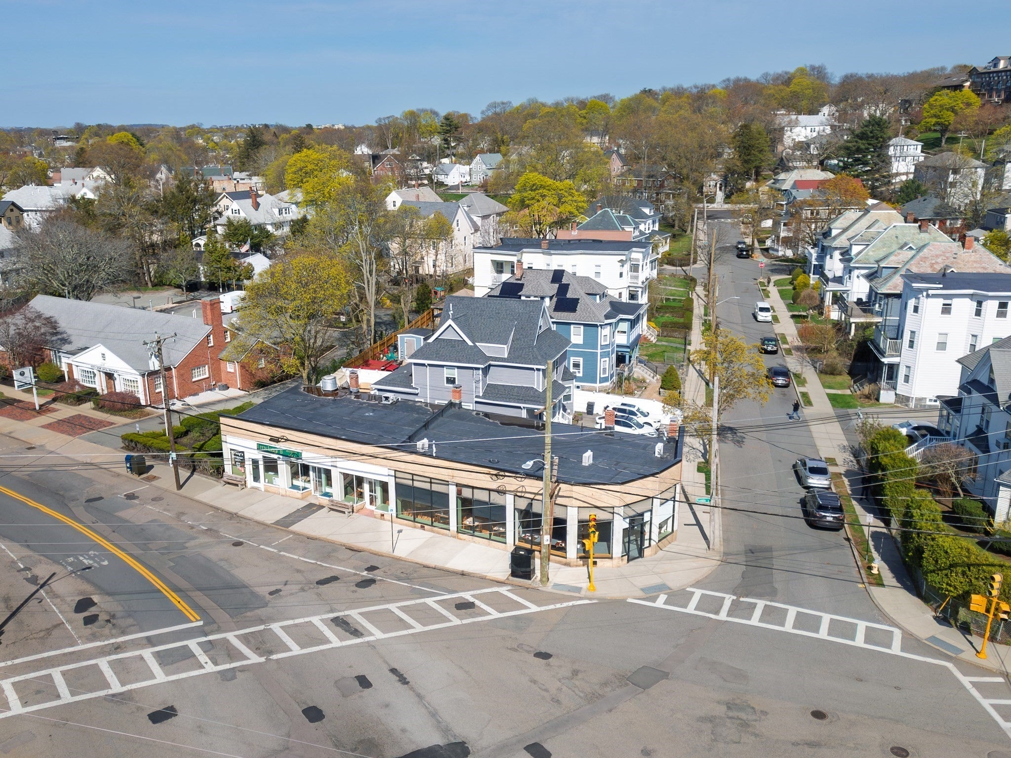 144-152 Franklin St