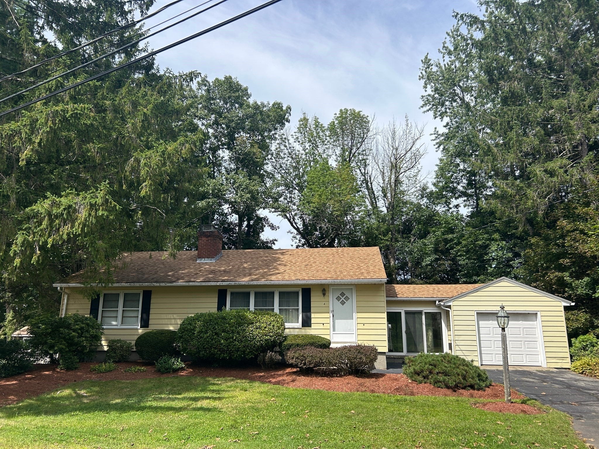 Photo of 4 Eagle Ln, Paxton, MA