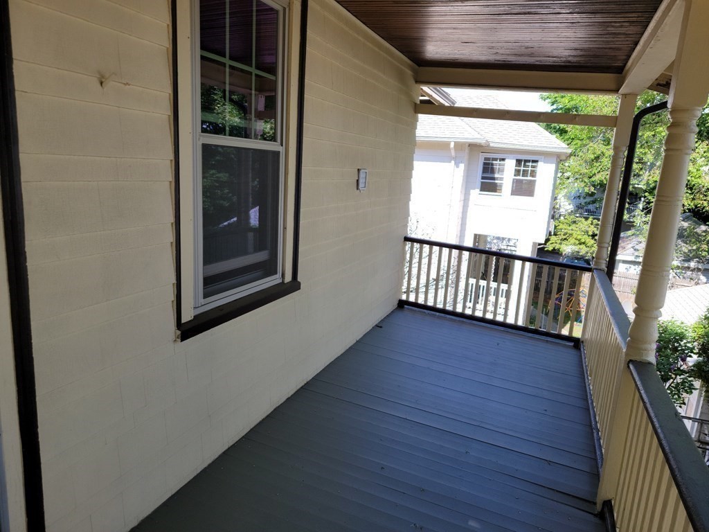 Belmont, Massachusetts 02478, United States, 3 Bedrooms Bedrooms, ,1 BathroomBathrooms,Residential,Active,250917