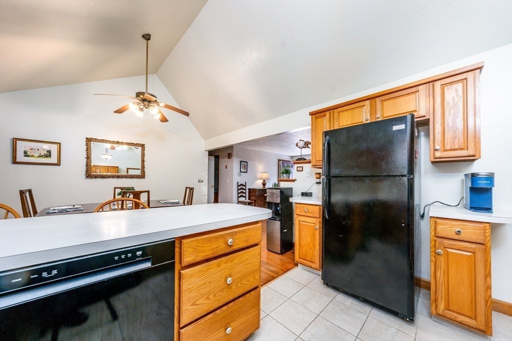 92 Azalea Dr