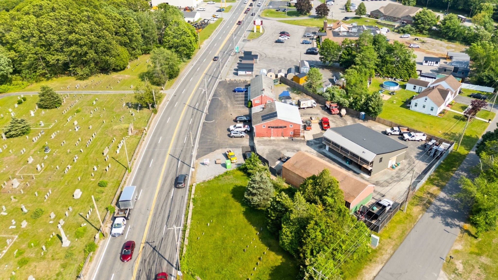 2452 Gar Highway
