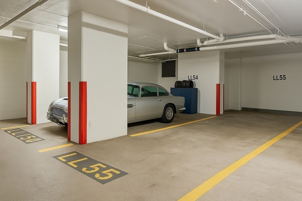 151 Tremont St Ll154