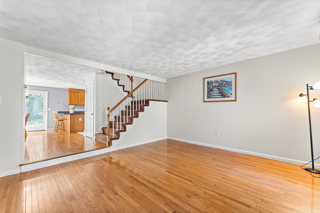 905 Wellman Ave #905, Chelmsford, MA Photo #4