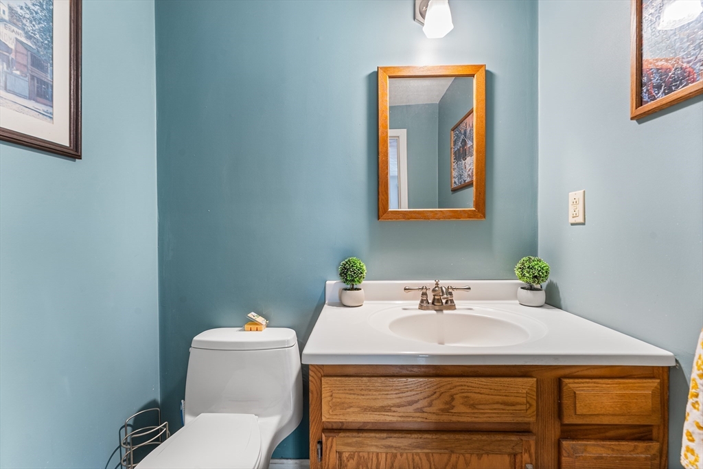 905 Wellman Ave #905, Chelmsford, MA Photo #12