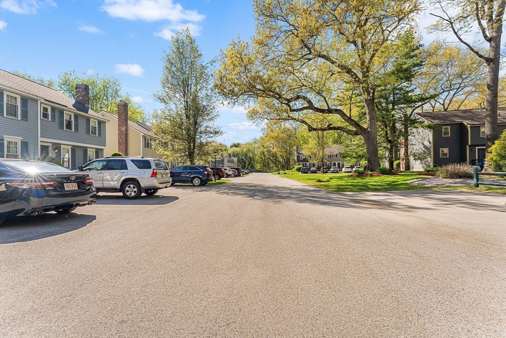 905 Wellman Ave #905, Chelmsford, MA Photo #32