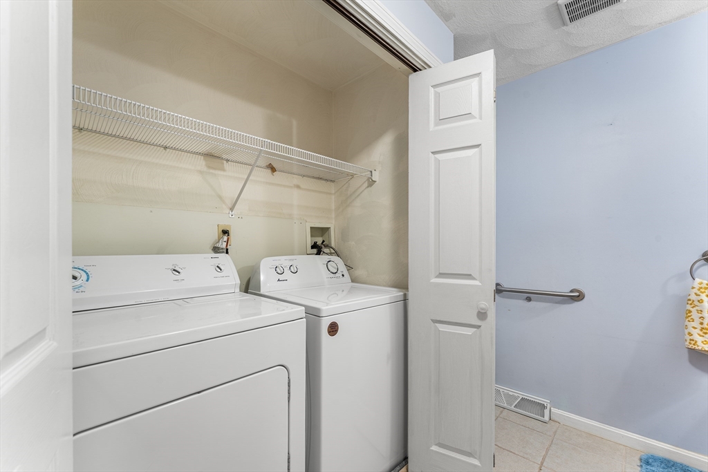 905 Wellman Ave #905, Chelmsford, MA Photo #18