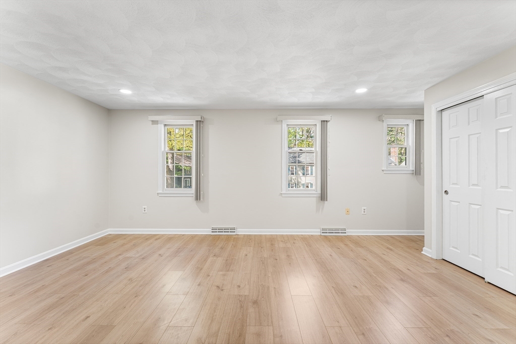905 Wellman Ave #905, Chelmsford, MA Photo #14