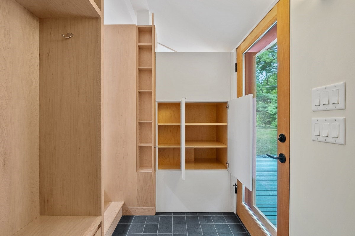 387 Garfield Rd #387, Concord, MA, 387 Garfield Rd #387, Concord, MA Photo #2