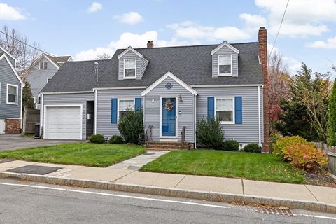 15 Huckins Ave Quincy MA 02171