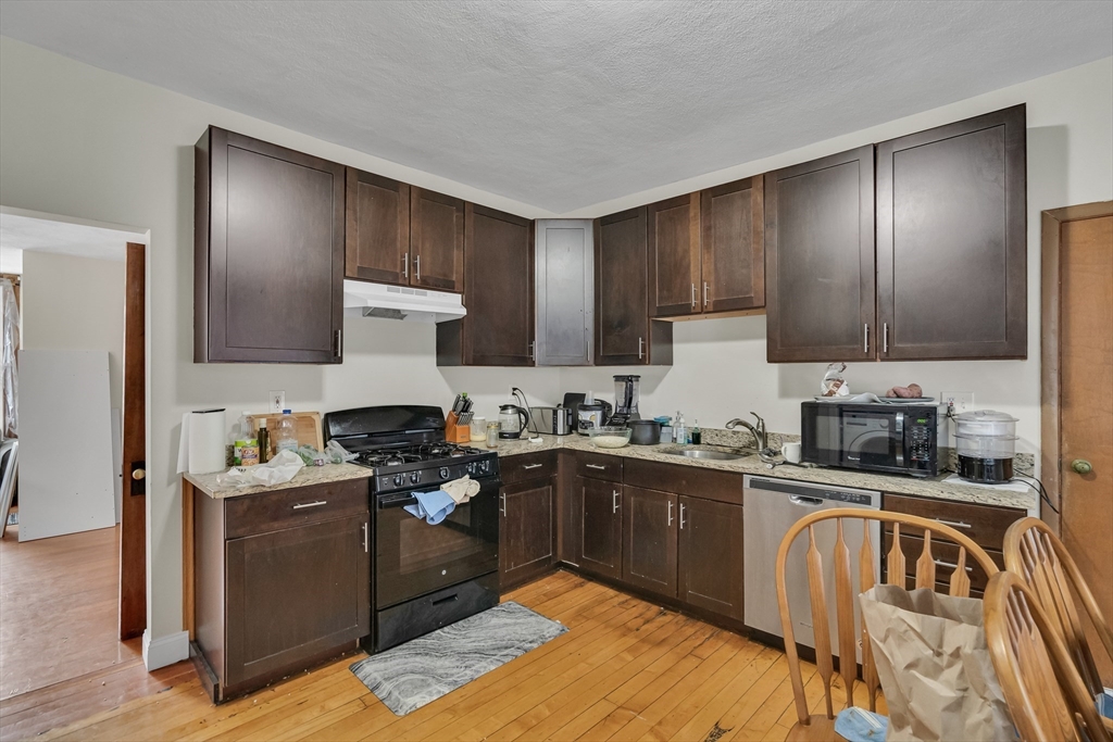 53 Gardner St 2